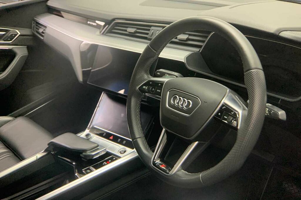Audi E-tron Sportback S Line 55 Quattro 300,00 Kw Grey #6