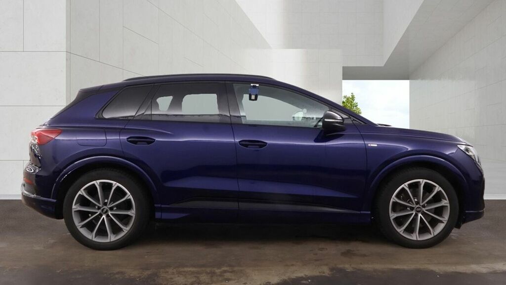 Audi Q4 E Tron Q4 Edition 1 40 E-tron 150,00 Kw Blue #5