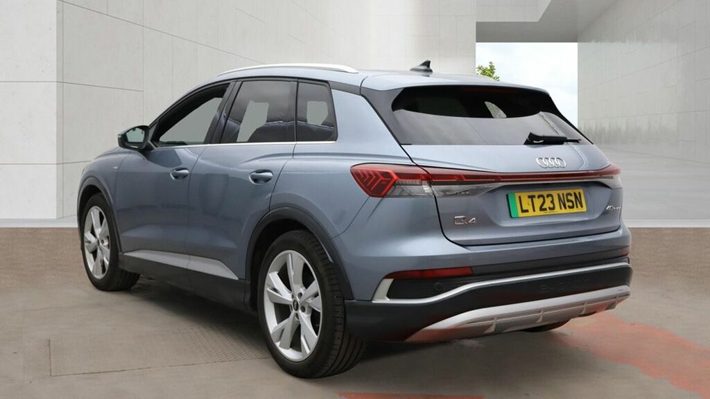 Audi Q4 E Tron Q4 S Line 40 E-tron 150,00 Kw Blue #3
