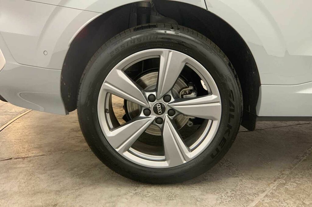 Audi Q3 S Line Tfsi 150 Ps S Tronic - 2026 HG26NYD Grey #5