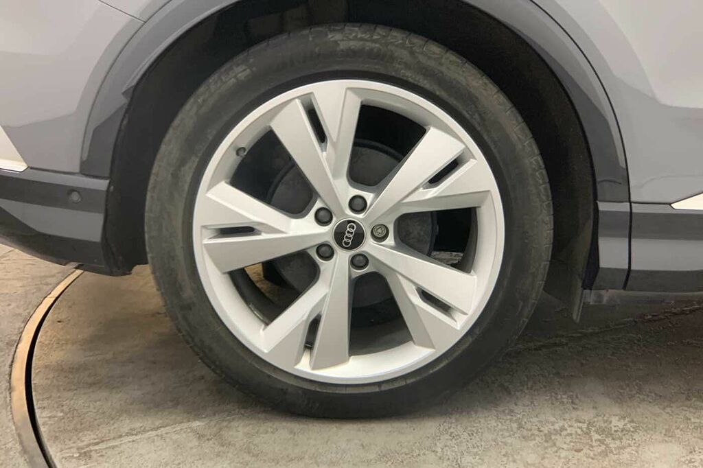 Audi Q4 E Tron Q4 S Line 40 E-tron 150,00 Kw - 2023 LO23CNC Grey #5