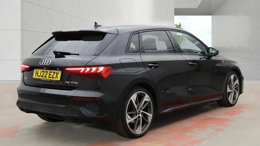 Audi A3 Edition 1 35 Tfsi 150 Ps S Tronic Black #4