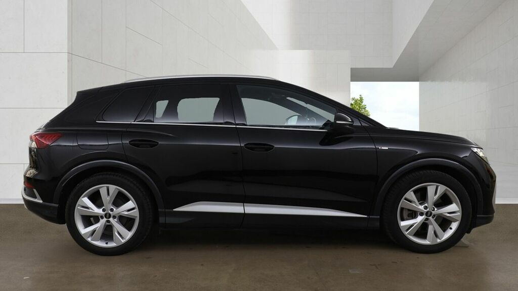 Audi Q4 E Tron Q4 S Line 40 E-tron 150,00 Kw - 2023 LP72PPO Black #5