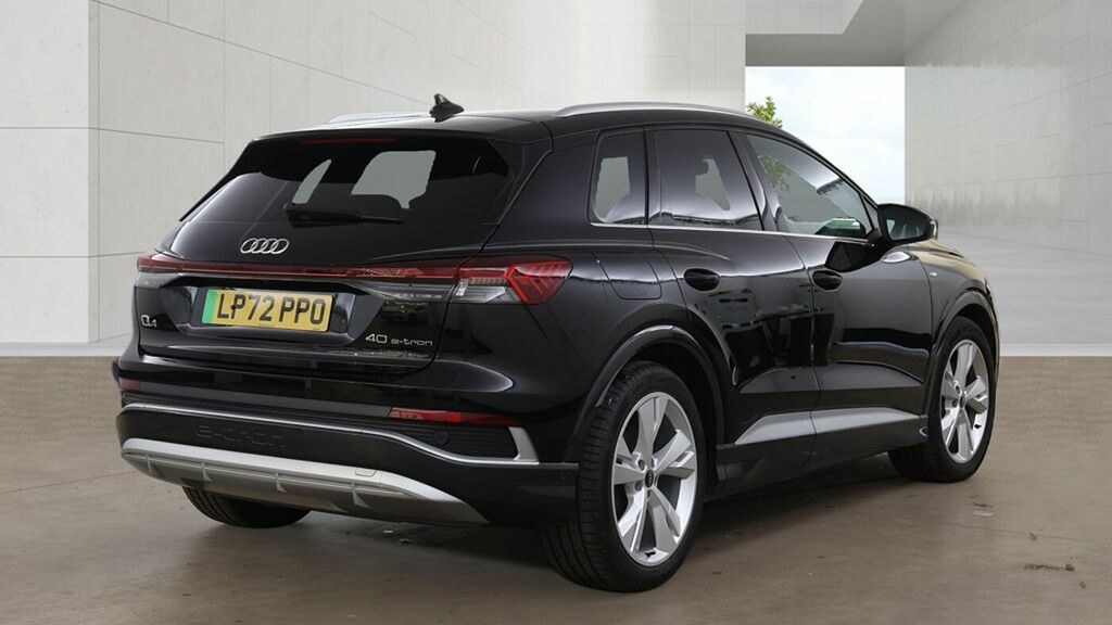 Audi Q4 E Tron Q4 S Line 40 E-tron 150,00 Kw - 2023 LP72PPO Black #4