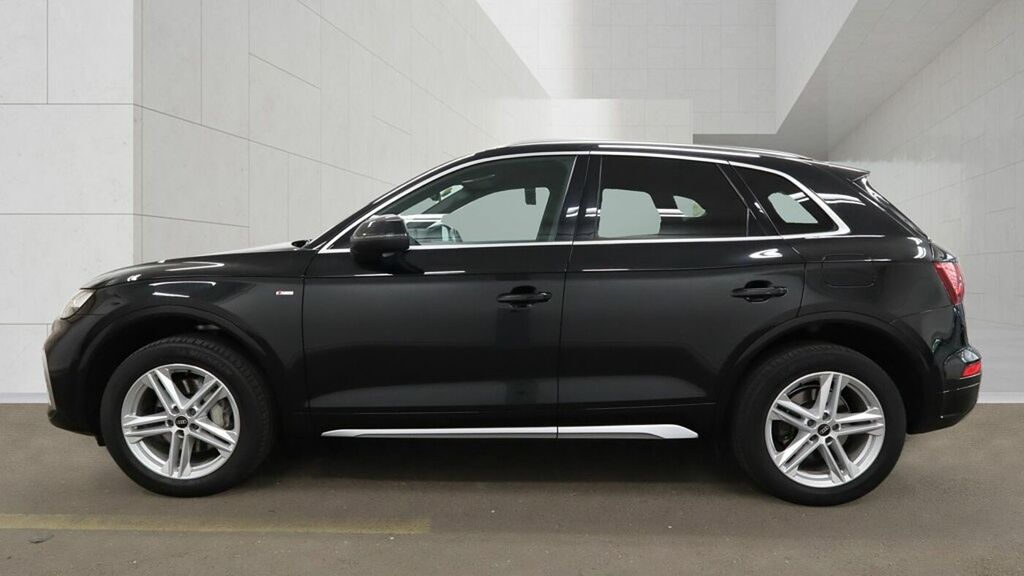 Audi Q5 S Line 50 Tfsi E Quattro 299 Ps S Tronic Black #6