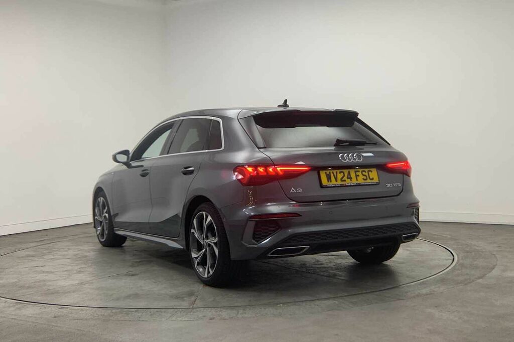 Audi A3 S Line 30 Tfsi 110 Ps S Tronic - 2024 Grey #3