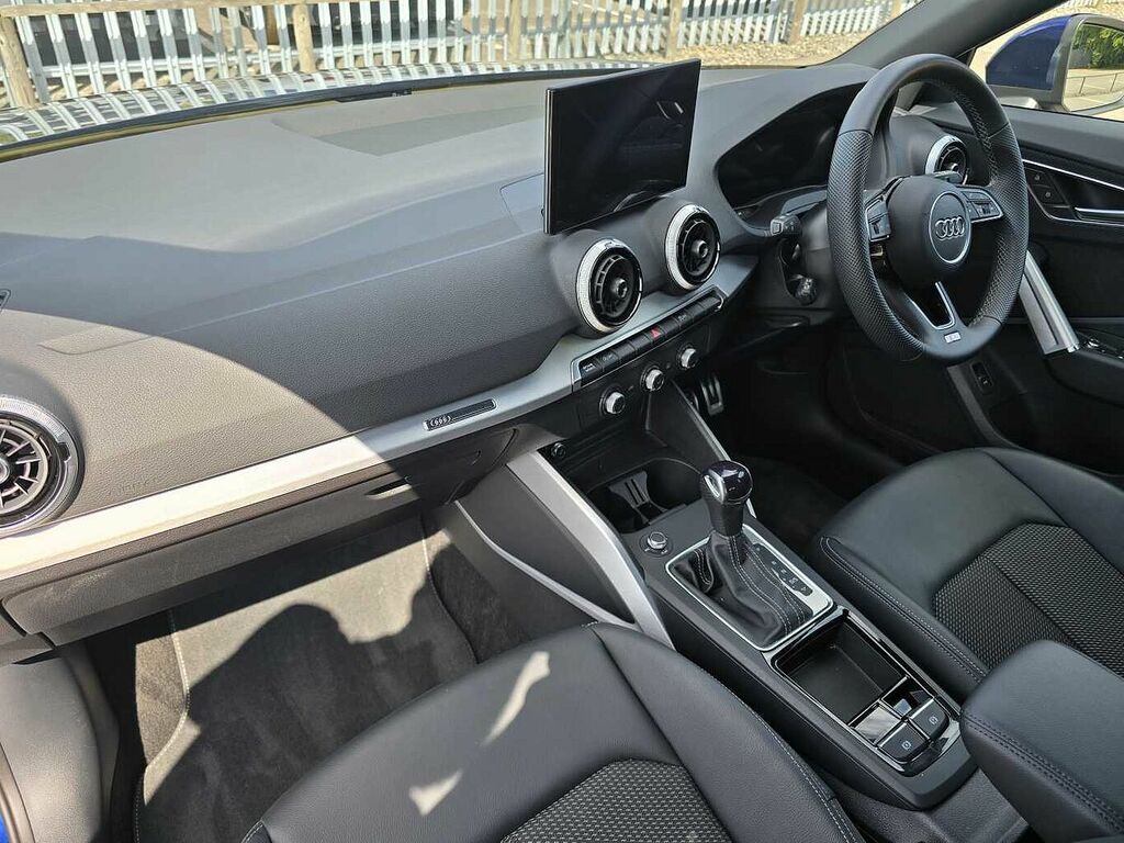 Audi Q2 S Line 35 Tfsi 150 Ps S Tronic - 2025 DC25VXO Blue #2