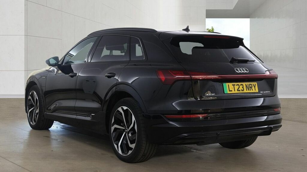 Audi E-tron Black Edition 55 Quattro 300,00 Kw - 2023 Black #3