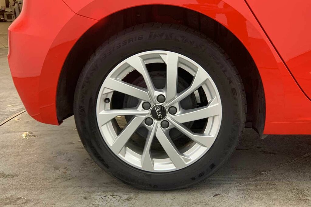 Audi A1 Sport 25 Tfsi 95 Ps 5-Speed - 2022 HJ22UXF Red #5