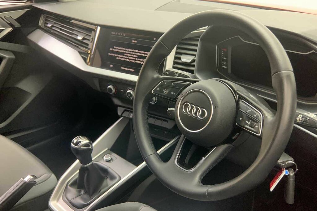 Audi A1 Sport 25 Tfsi 95 Ps 5-Speed - 2022 HJ22UXF Red #6