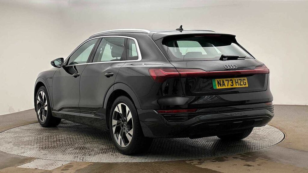 Audi Q8 e tron Sport 50 E-tron Quattro 250,00 Kw - 2023 Black #3