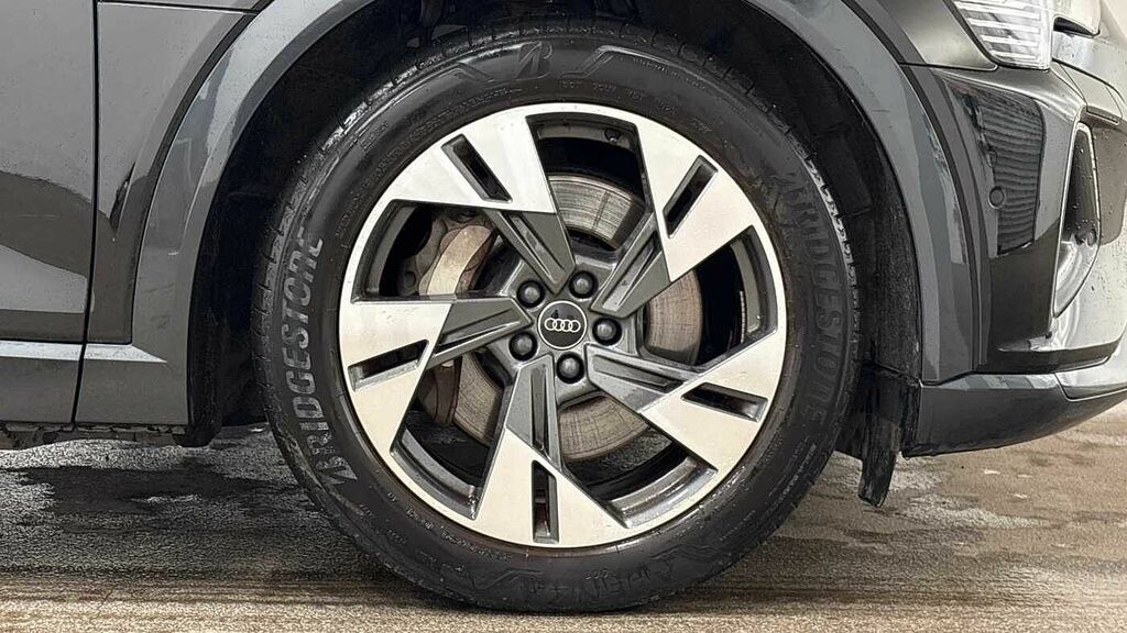 Audi Q8 e tron Sport 50 E-tron Quattro 250,00 Kw - 2023 Black #5
