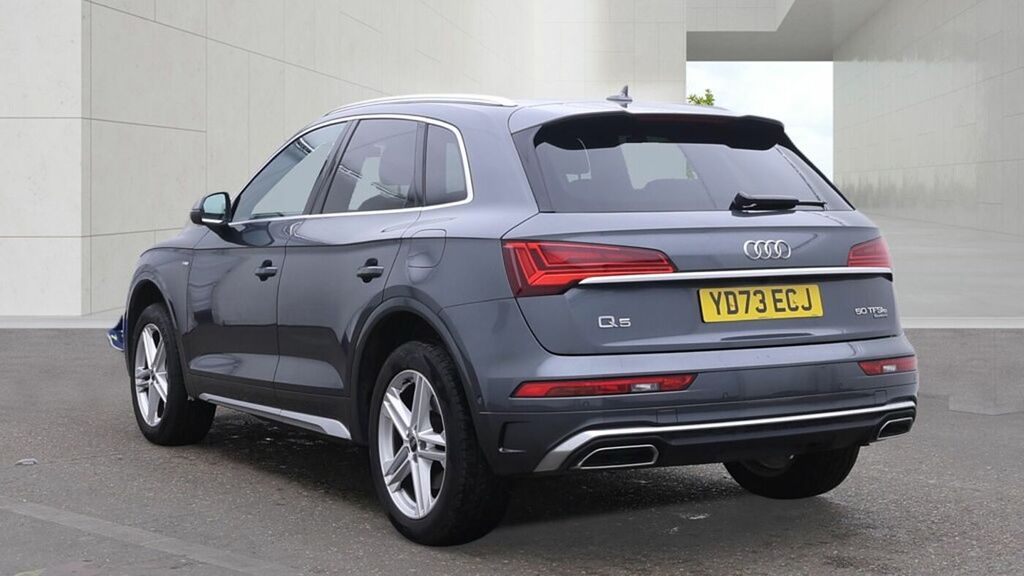 Audi Q5 My23.5 S Line 50 Tfsi E Quattro 299 Ps S Tronic Grey #3