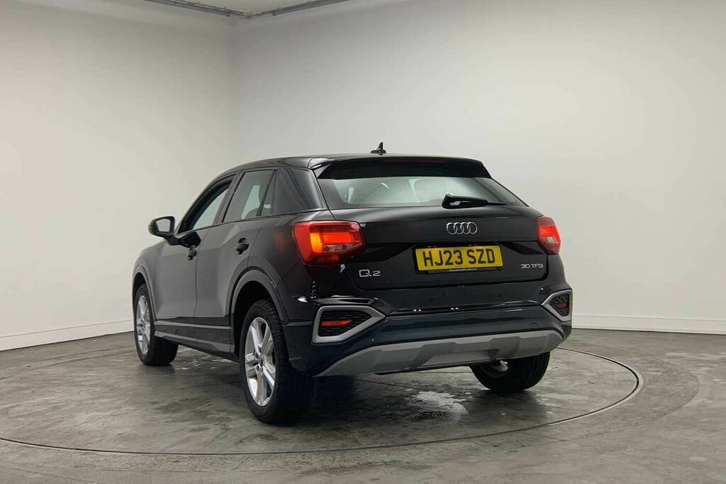 Audi Q2 Sport 30 Tfsi 110 Ps 6-Speed Black #3