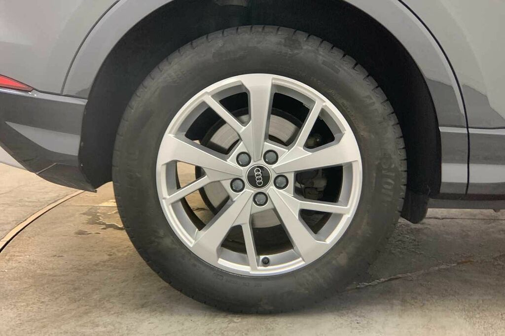 Audi Q3 Sport 35 Tfsi 150 Ps S Tronic - 2024 HG24UCF Grey #5
