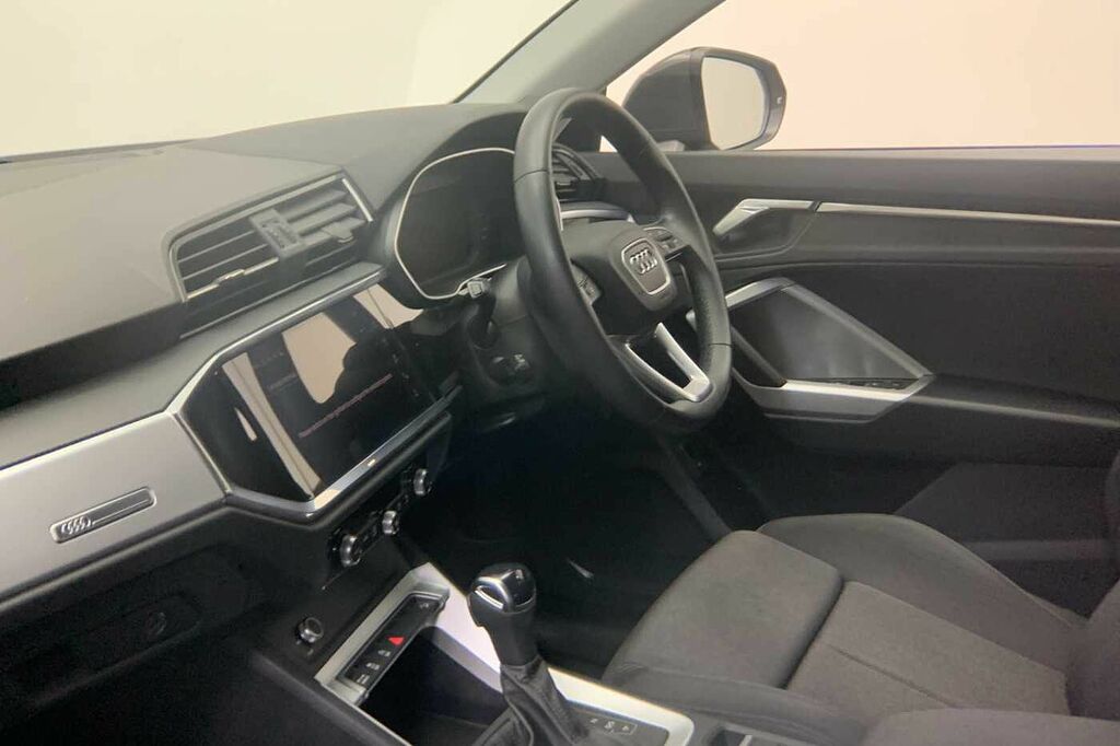 Audi Q3 Sport 35 Tfsi 150 Ps S Tronic - 2024 HG24UCF Grey #2