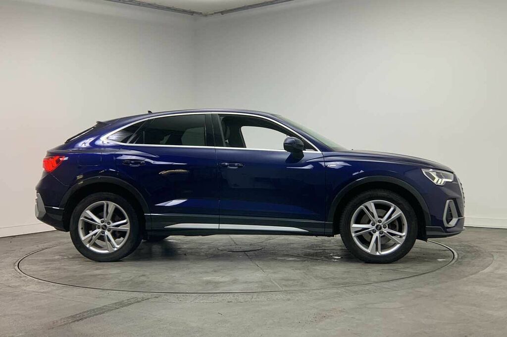 Audi Q3 S Line 40 Tfsi Quattro 190 Ps S Tronic Blue #4