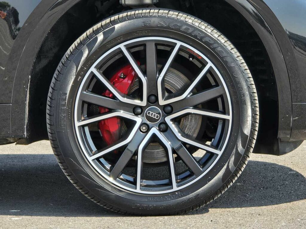 Audi Q5 Edition 1 50 Tfsi E Quattro 299 Ps S Tronic Black #5