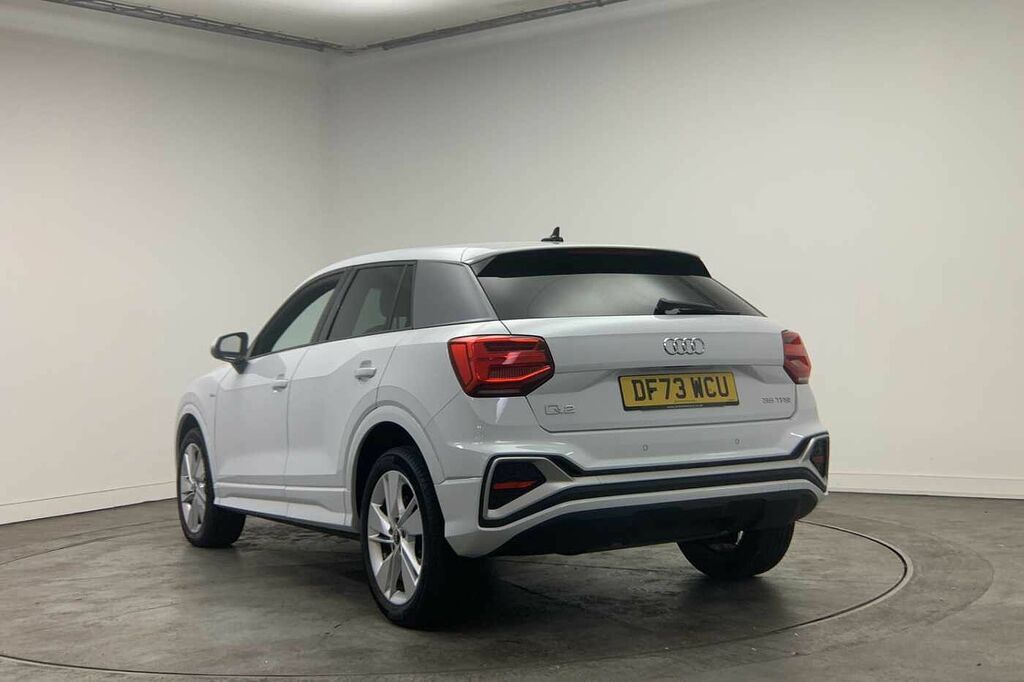 Audi Q2 S Line 35 Tfsi 150 Ps S Tronic - 2024 DF73WCU White #3