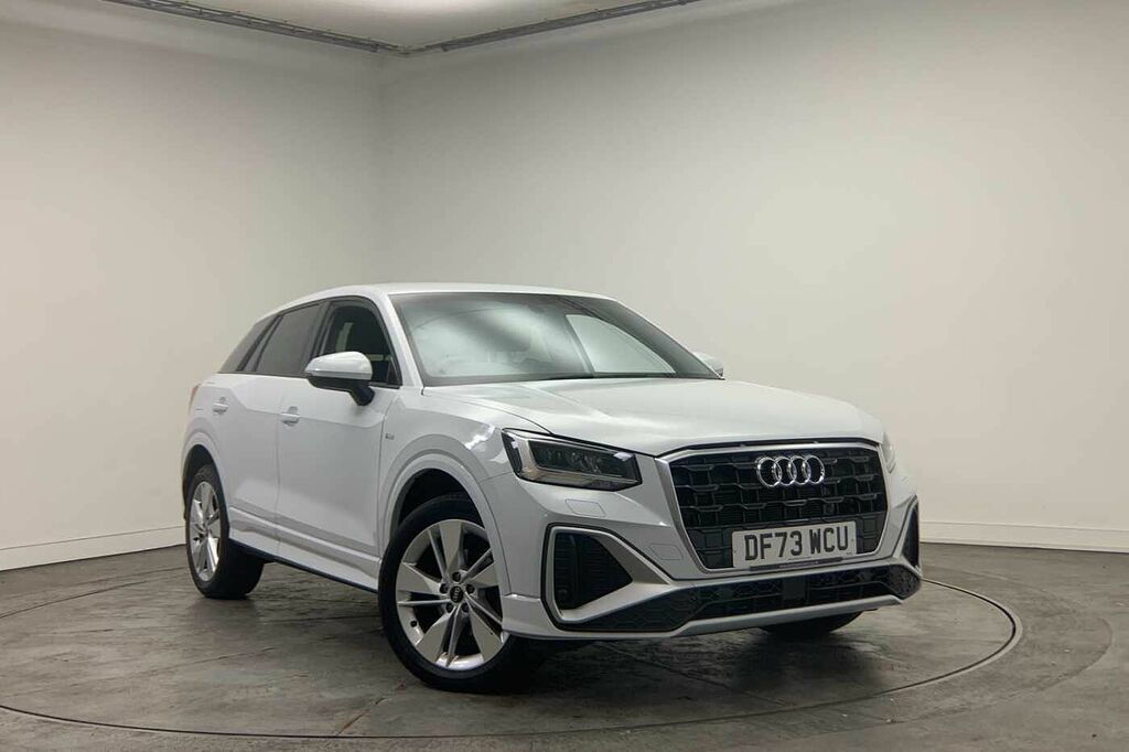 Audi Q2 S Line 35 Tfsi 150 Ps S Tronic - 2024 DF73WCU White