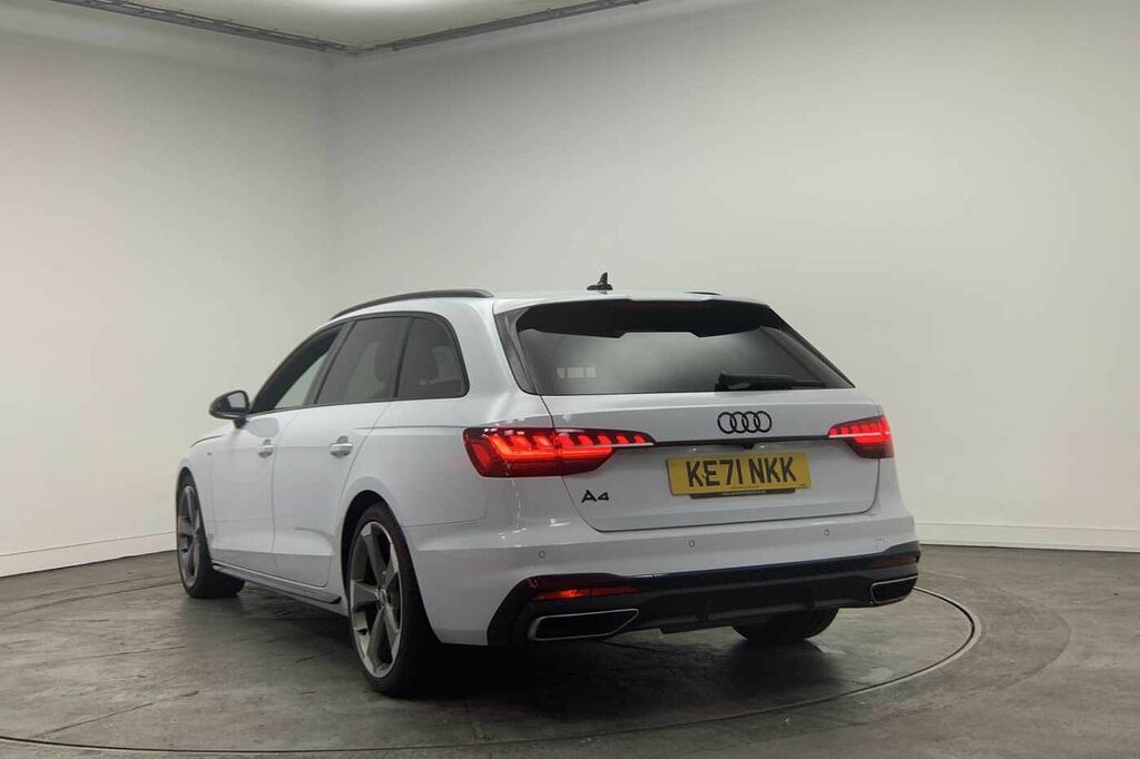 Audi A4 Avant Avant Black Edition 35 Tfsi S Tronic - 2021 White #3