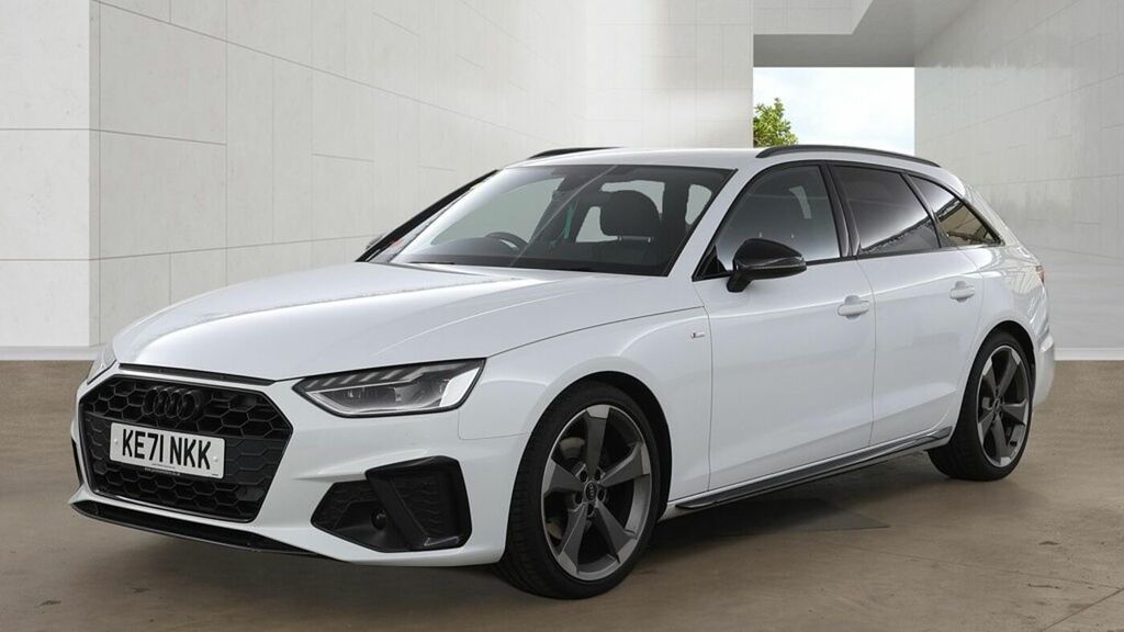 Audi A4 Avant Avant Black Edition 35 Tfsi S Tronic White #2