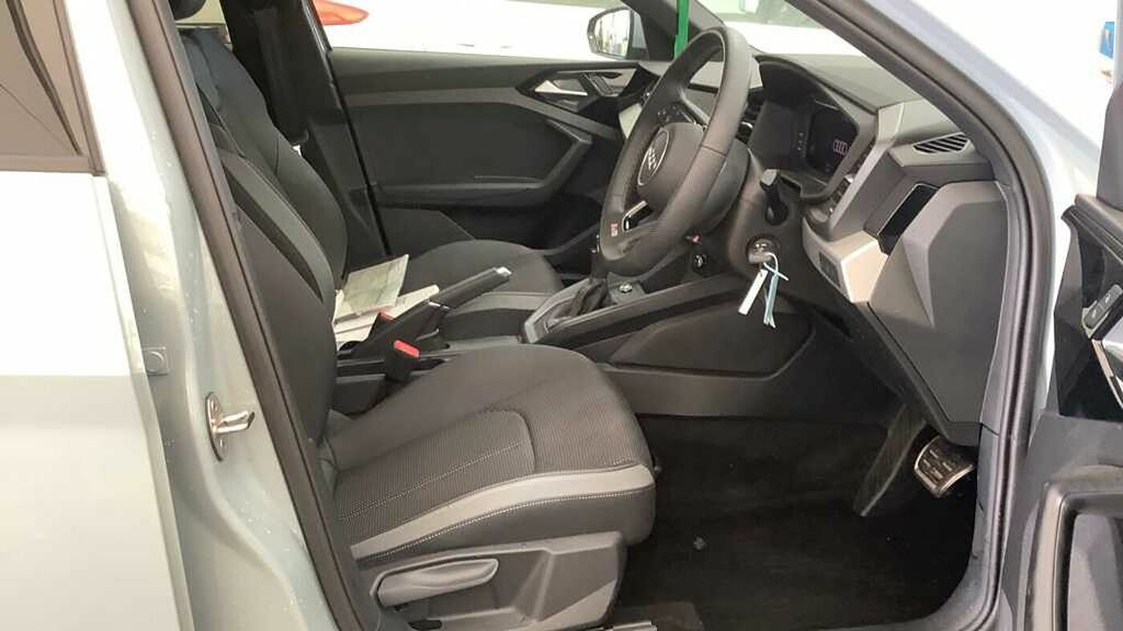 Audi A1 S Line 35 Tfsi 150 Ps S Tronic Grey #6