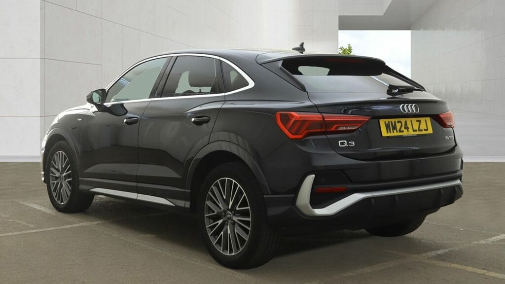 Audi Q3 S Line 35 Tfsi 150 Ps S Tronic Black #4