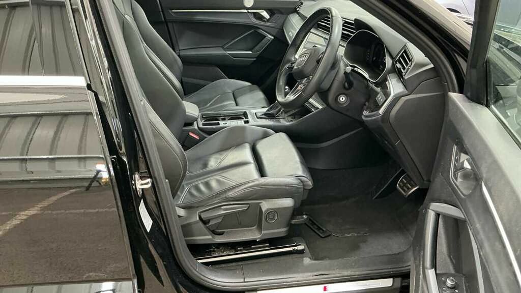 Audi Q3 Sport Blue #12