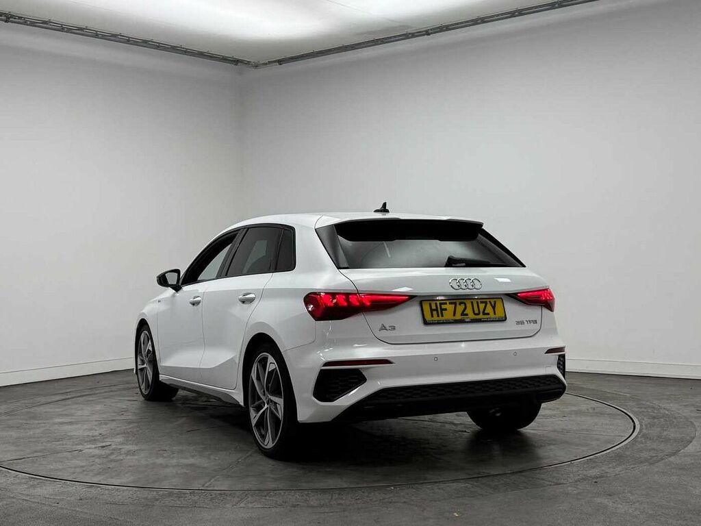 Audi A3 Edition 1 35 Tfsi 150 Ps 6-Speed - 2022 HF72UZY White #3