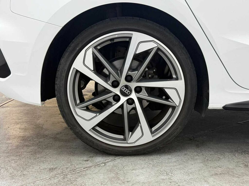 Audi A3 Edition 1 35 Tfsi 150 Ps 6-Speed - 2022 HF72UZY White #5