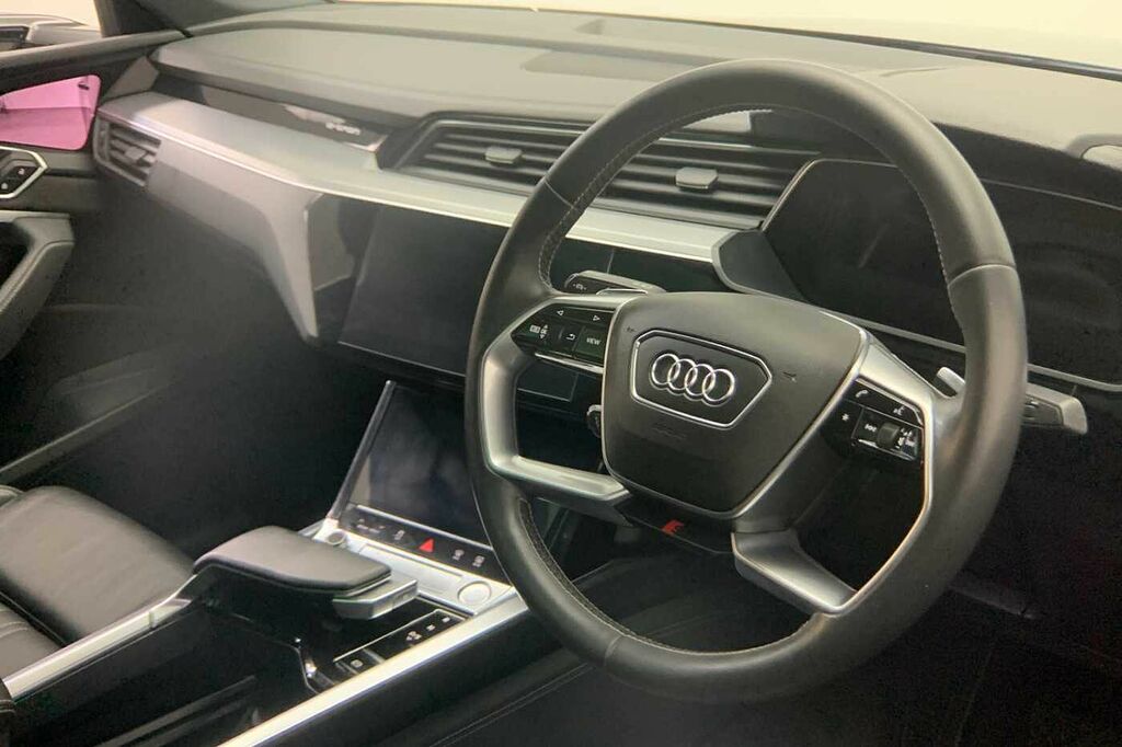 Audi E-tron Sportback Launch Edition 55 Quattro 300,00 Kw Black #6