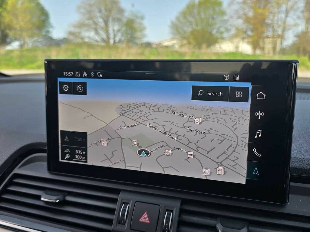 Audi Q5 Sport  #14