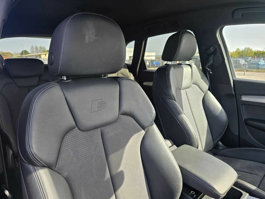 Audi Q5 Sport  #15