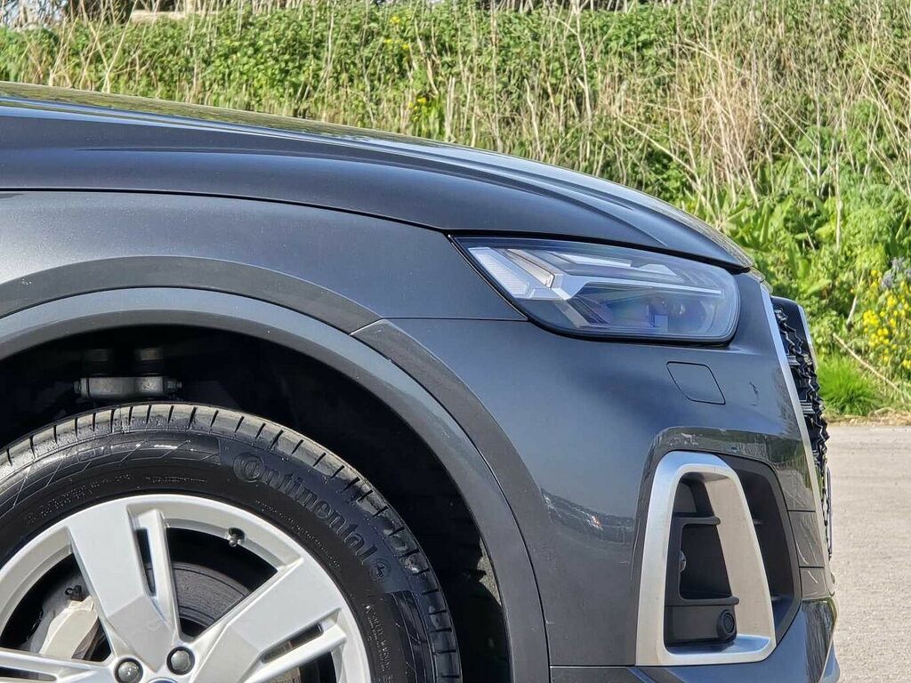 Audi Q5 Sport  #28
