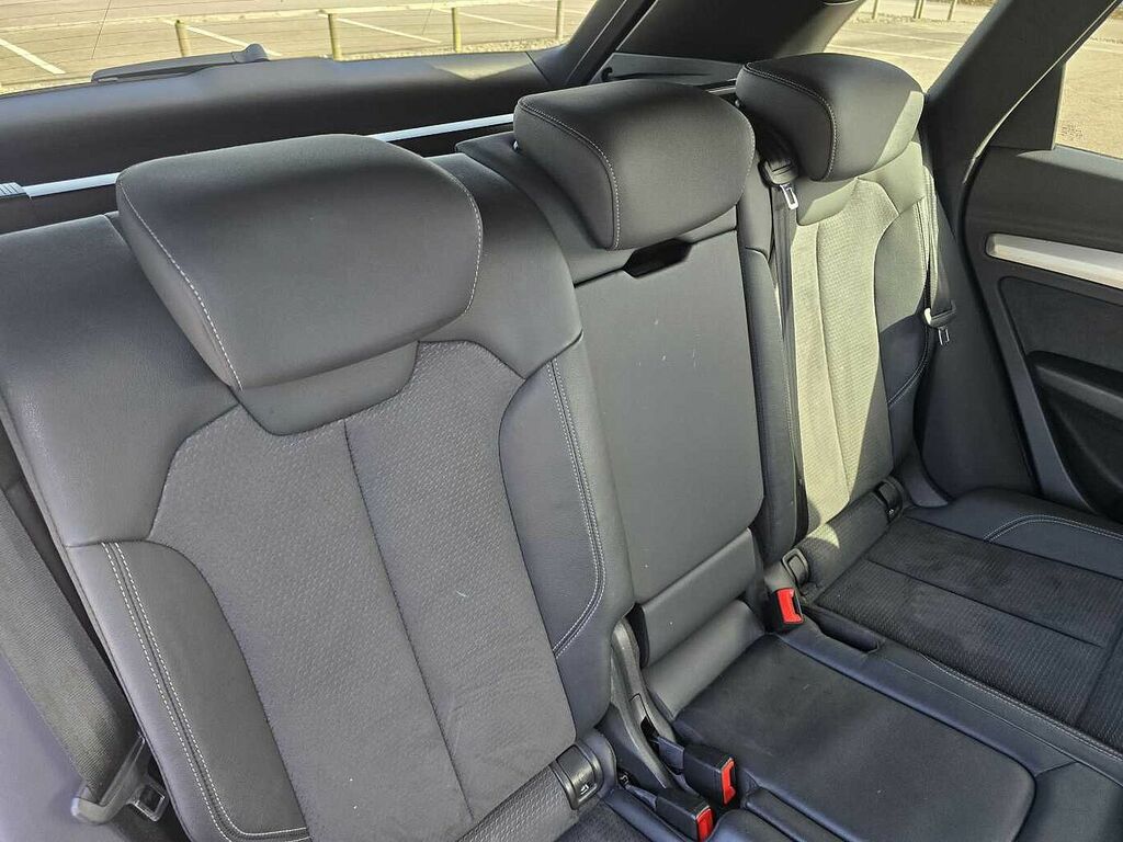 Audi Q5 Sport  #17
