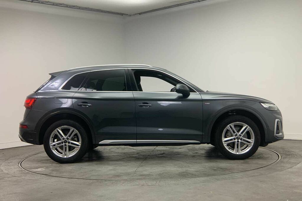 Audi Q5 40 Tdi Quattro Black Ed S Tronic Tech Pack Blue #4