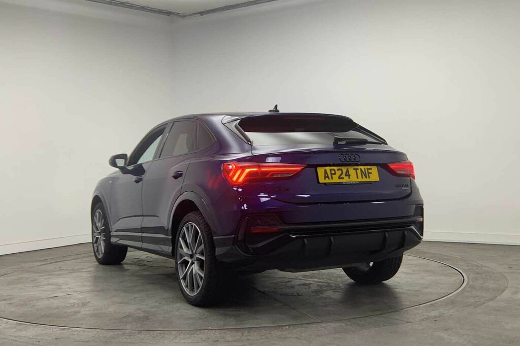 Audi Q3 Black Edition 40 Tfsi Quattro 190 Ps S Tronic - 20 Blue #3