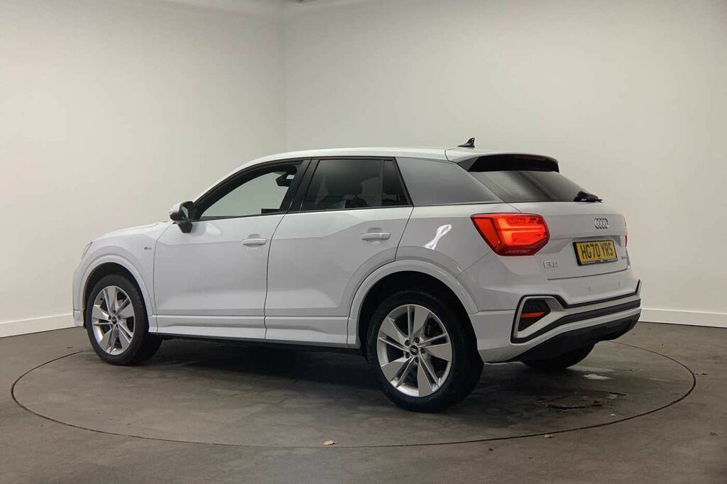 Audi Q2 S Line 35 Tfsi 150 Ps S Tronic - 2020 White #3