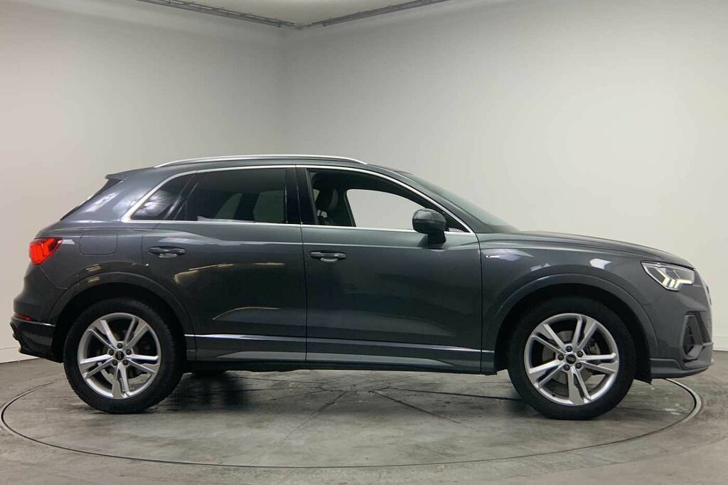 Audi Q3 S Line 35 Tfsi 150 Ps S Tronic - 2024 DK74XEE Grey #4