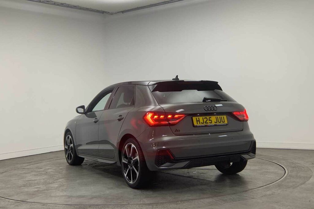 Audi A1 Black Edition 30 Tfsi 116 Ps S Tronic - 2025 HJ25JUU Grey #3