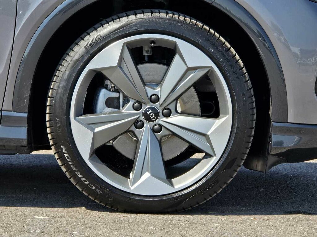 Audi Q4 E Tron Q4 Sportback Black Edition 40 E-tron 150,00 Kw Grey #5