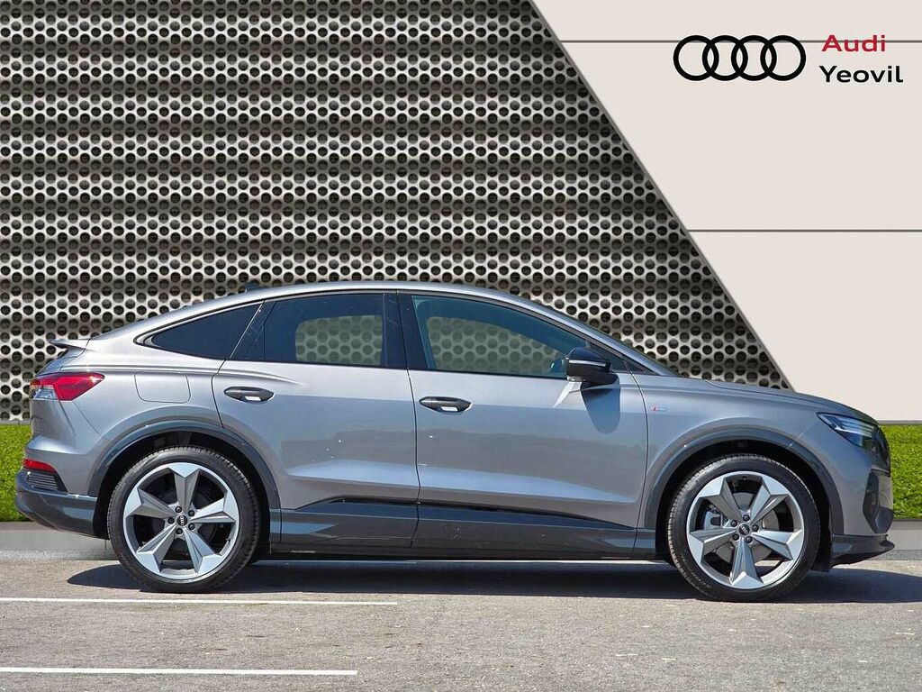 Audi Q4 E Tron Q4 Sportback Black Edition 40 E-tron 150,00 Kw Grey #4