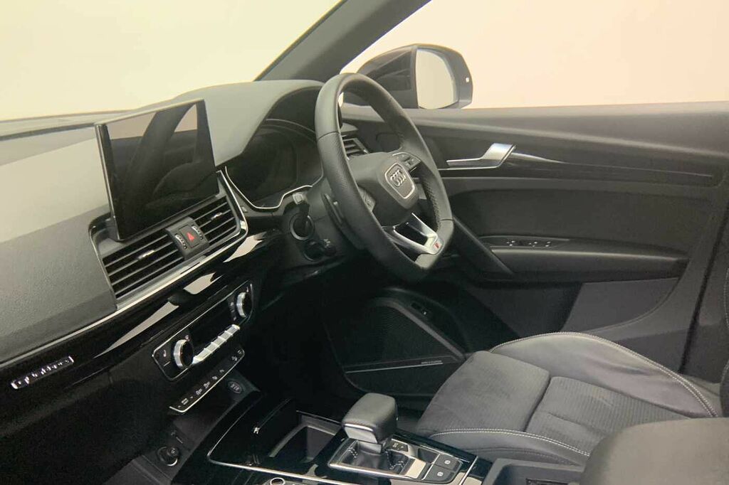 Audi Q5 Black Edition 40 Tdi Quattro 204 Ps S Tronic Blue #2