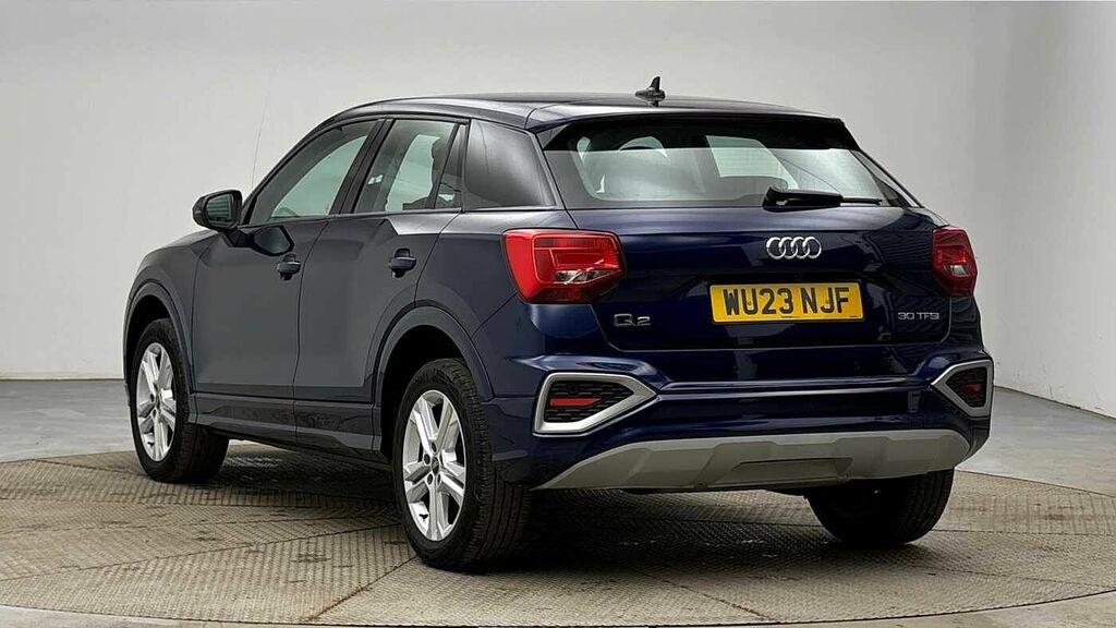 Audi Q2 Sport 30 Tfsi 110 Ps 6-Speed Blue #3