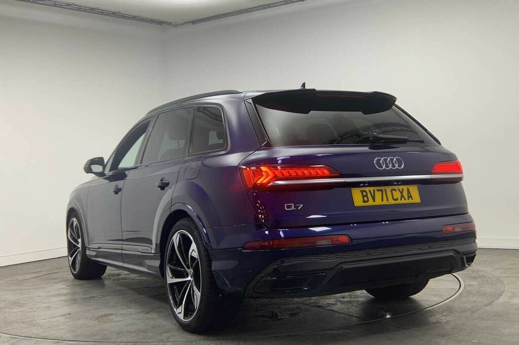 Audi Q7 Black Edition 55 Tfsi E Quattro 381 Ps Tiptronic Blue #3