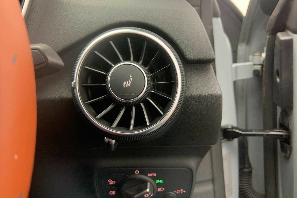Audi TT 45 Tfsi Quattro Black Edition S Tronic Blue #28