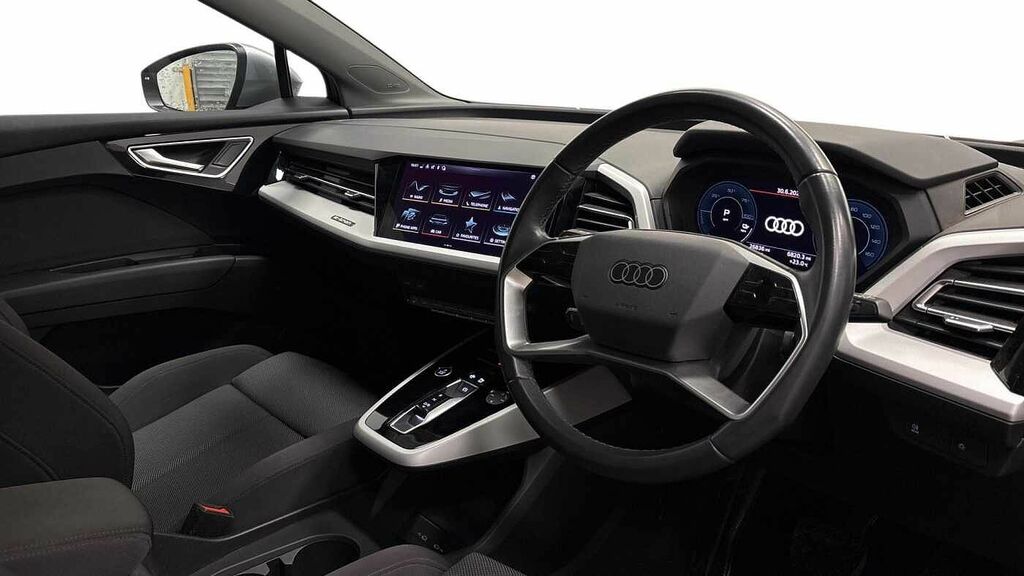 Audi Q4 E Tron Q4 Sport 40 E-tron 150,00 Kw Silver #6