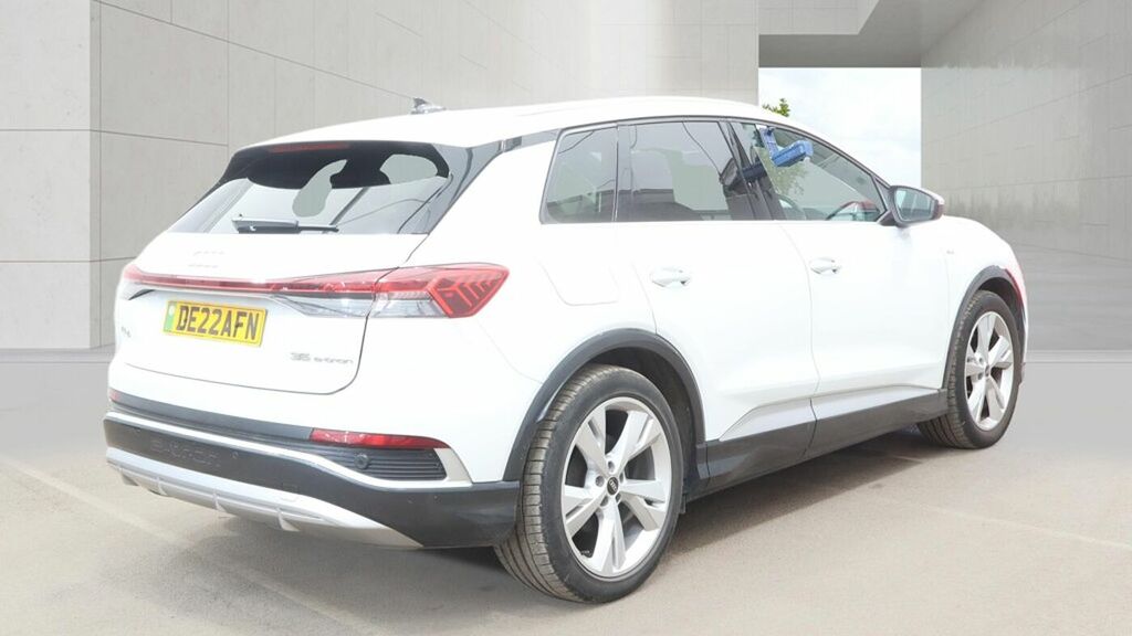 Audi Q4 E Tron Q4 S Line 35 E-tron 125,00 Kw White #5