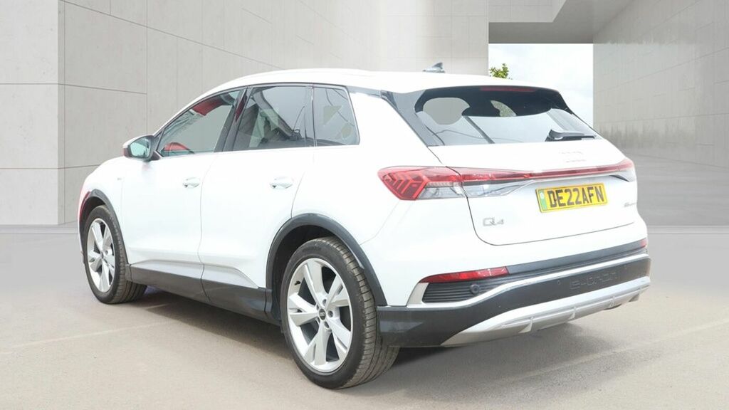 Audi Q4 E Tron Q4 S Line 35 E-tron 125,00 Kw White #4